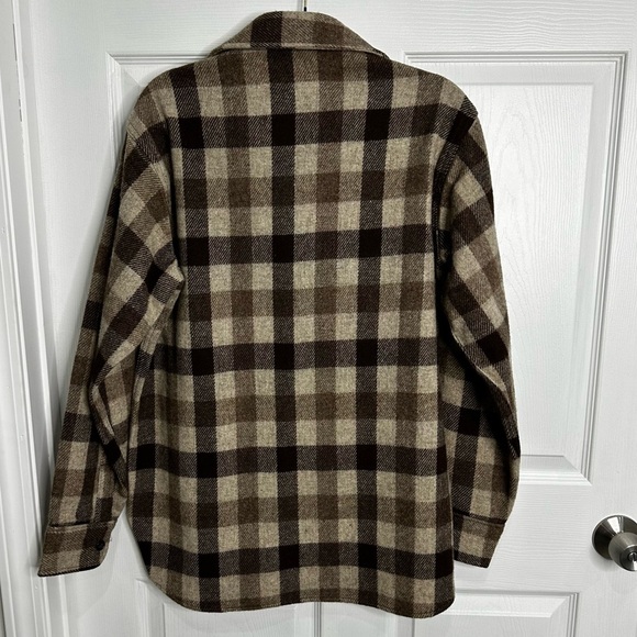 Vintage Woolrich wool plaid Shacket - Picture 2 of 3